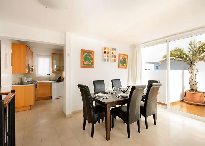 Luis Iii * פוארטו דל כרמן